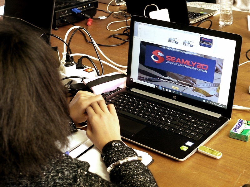 seamly2D_corso1_800x600