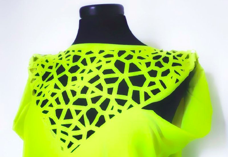 Dettaglio di uno dei modelli che vengono mostrati durate la Digital Fashion Class