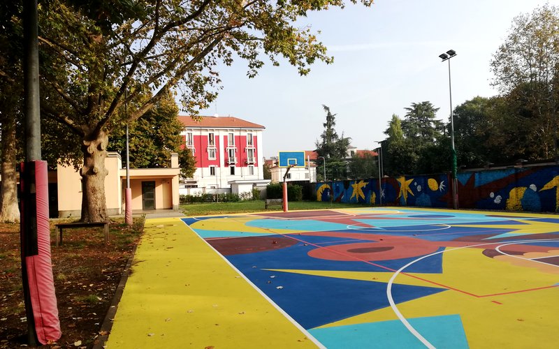 Campetto per attività sportiva nel giardino fuori a WeMake